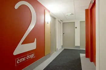 **  B&B Hotel Avignon Frankreich